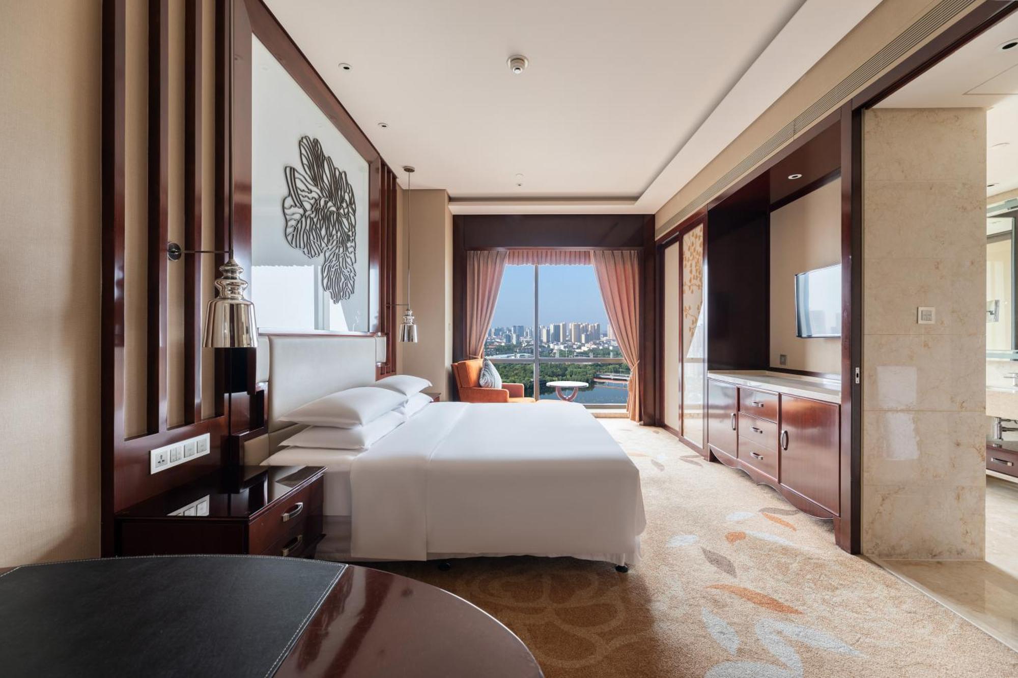 Sheraton Changde Wuling Hotel Экстерьер фото