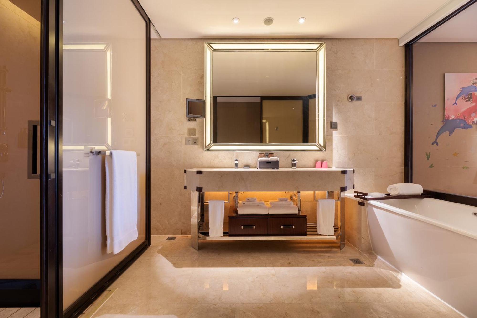 Sheraton Changde Wuling Hotel Экстерьер фото